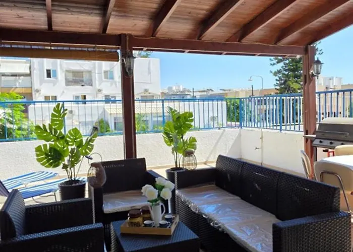 Crismari Napa Apartament Ajia Napa