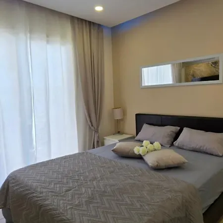 Crismari Napa Apartman *