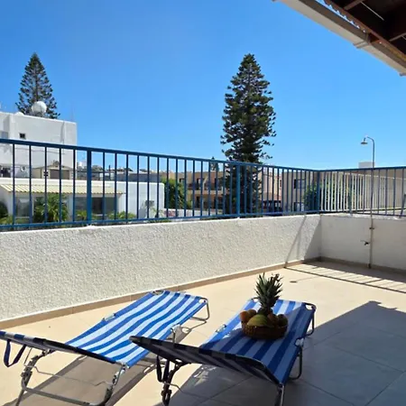 Crismari Napa Apartament *